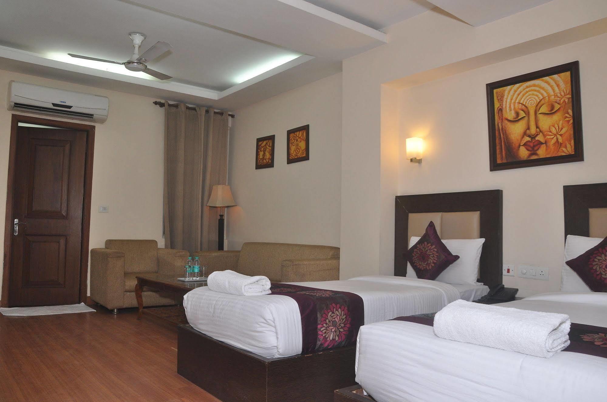 Fairmint Global Hotel New Delhi Ngoại thất bức ảnh