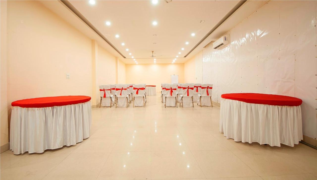 Fairmint Global Hotel New Delhi Ngoại thất bức ảnh